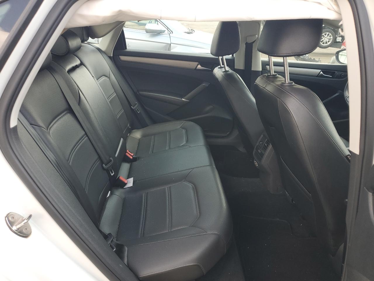 2022 Volkswagen Passat Se VIN: 1VWSA7A31NC008070 Lot: 64618275