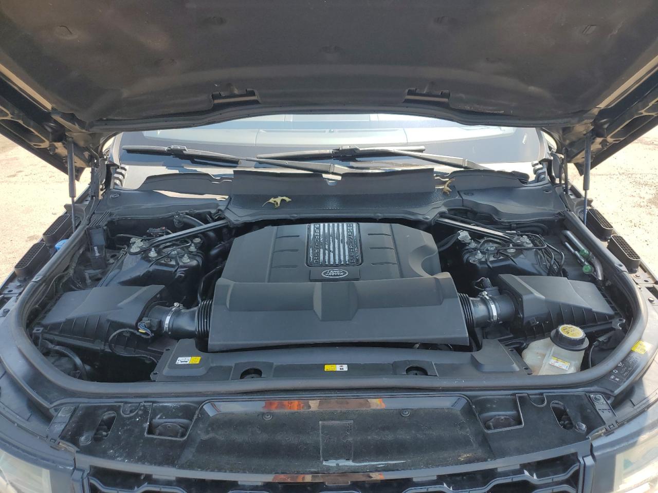 2018 Land Rover Range Rover Sport Se VIN: SALWG2RV8JA401011 Lot: 63088355