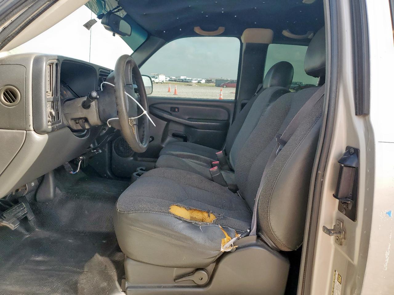 2004 Chevrolet Silverado C1500 VIN: 1GCEC19X94Z297239 Lot: 65053575