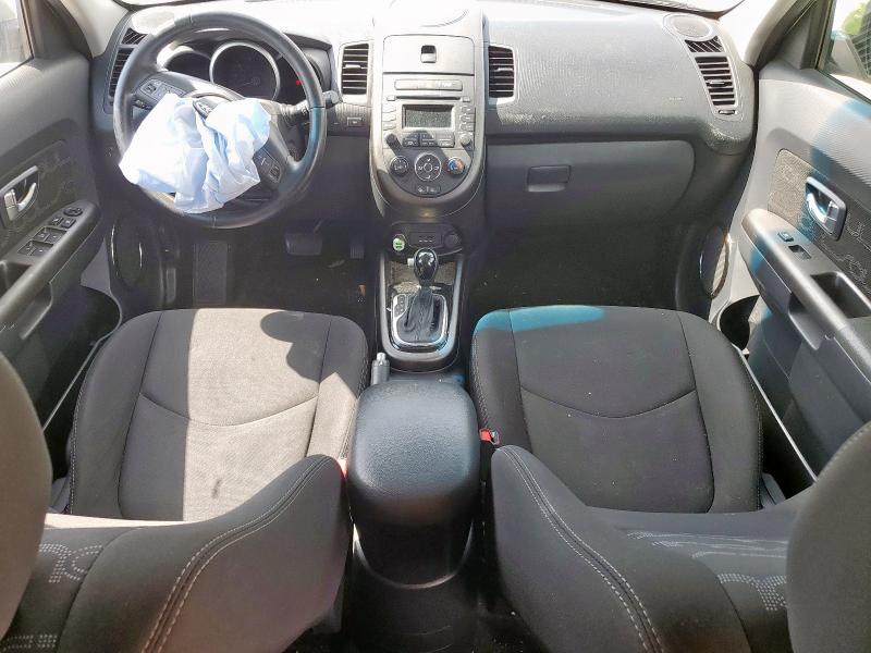 Паркетники KIA SOUL 2013 Зеленый
