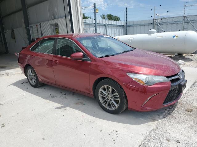 Sedans TOYOTA CAMRY 2015 Czerwony