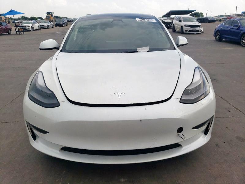  TESLA MODEL 3 2023 Biały