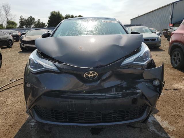 2021 TOYOTA C-HR XLE  