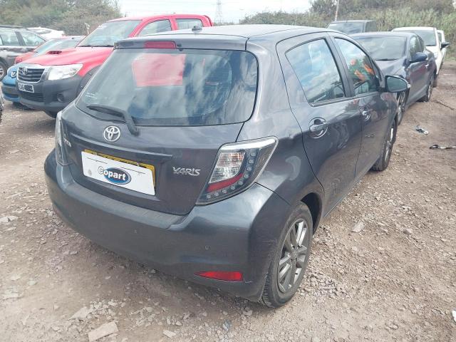 2014 TOYOTA YARIS ICON