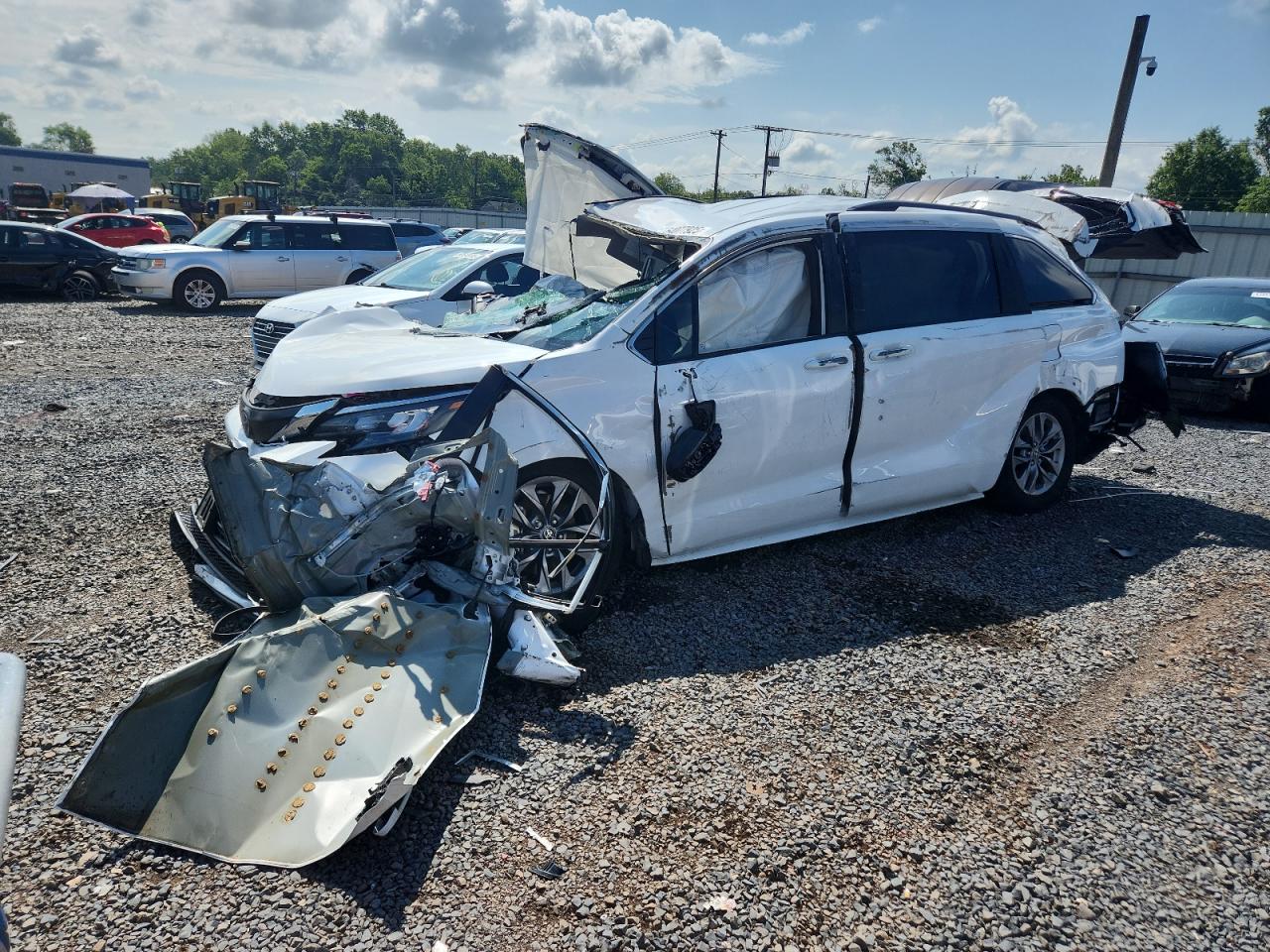 2025 Toyota Sienna Le white null hybrid 5TDGSKFC3SS168446 photo #1