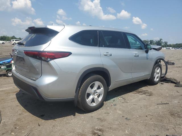  TOYOTA HIGHLANDER 2021 Silver