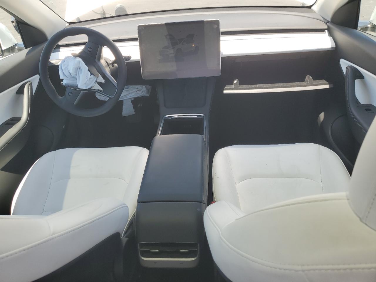 2022 Tesla Model Y VIN: 7SAYGAEE9NF485999 Lot: 62755705