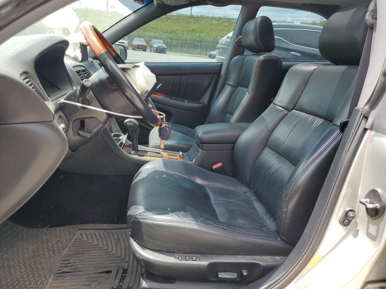 2000 Lexus Es 300 VIN: JT8BF28G9Y5096051 Lot: 64773245