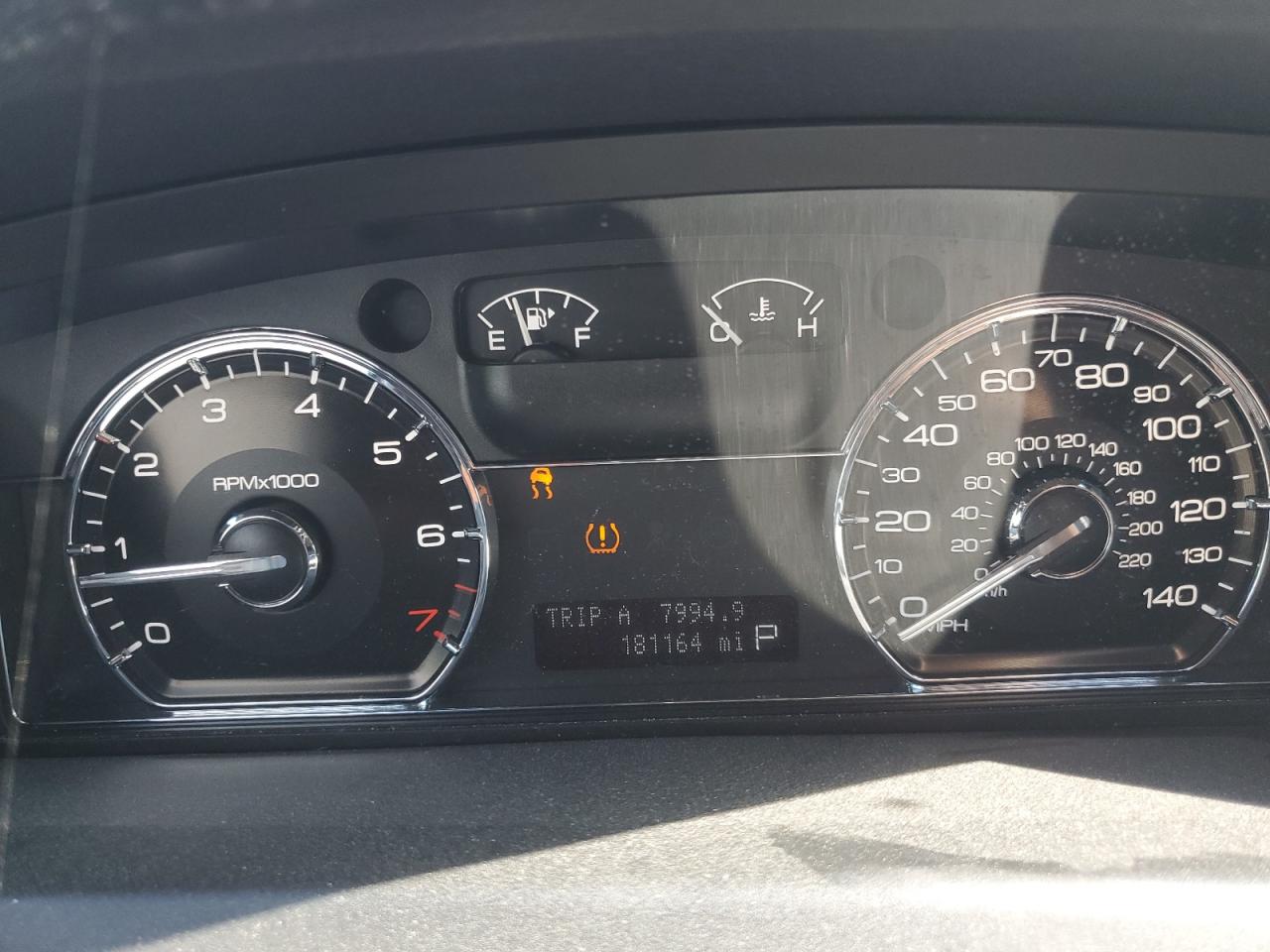 1lnhm94r09g603857 1LNHM94R09G603857 2009 Lincoln Mks