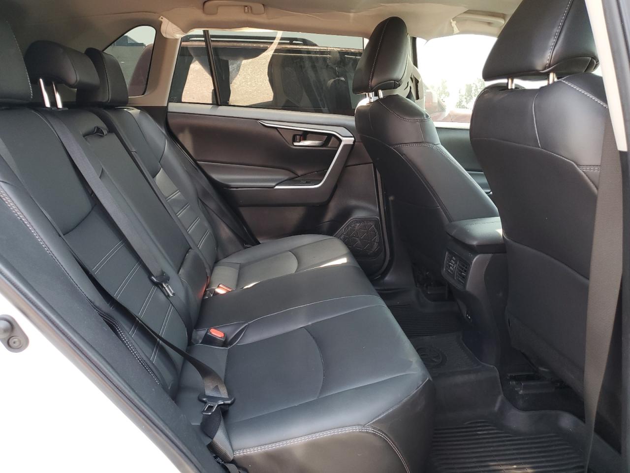 2022 Toyota Rav4 Xle Premium VIN: 2T3C1RFVXNW233842 Lot: 64654045