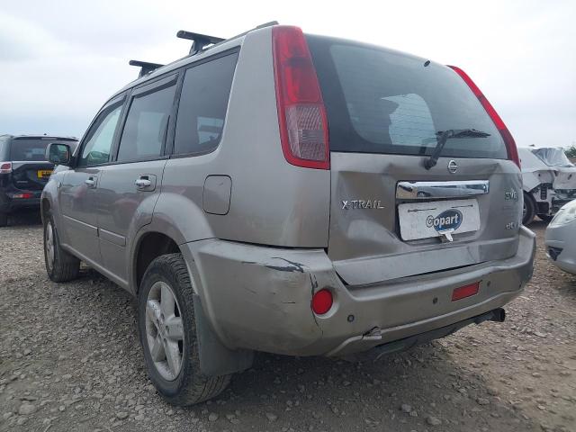 2005 NISSAN X-TRAIL SV