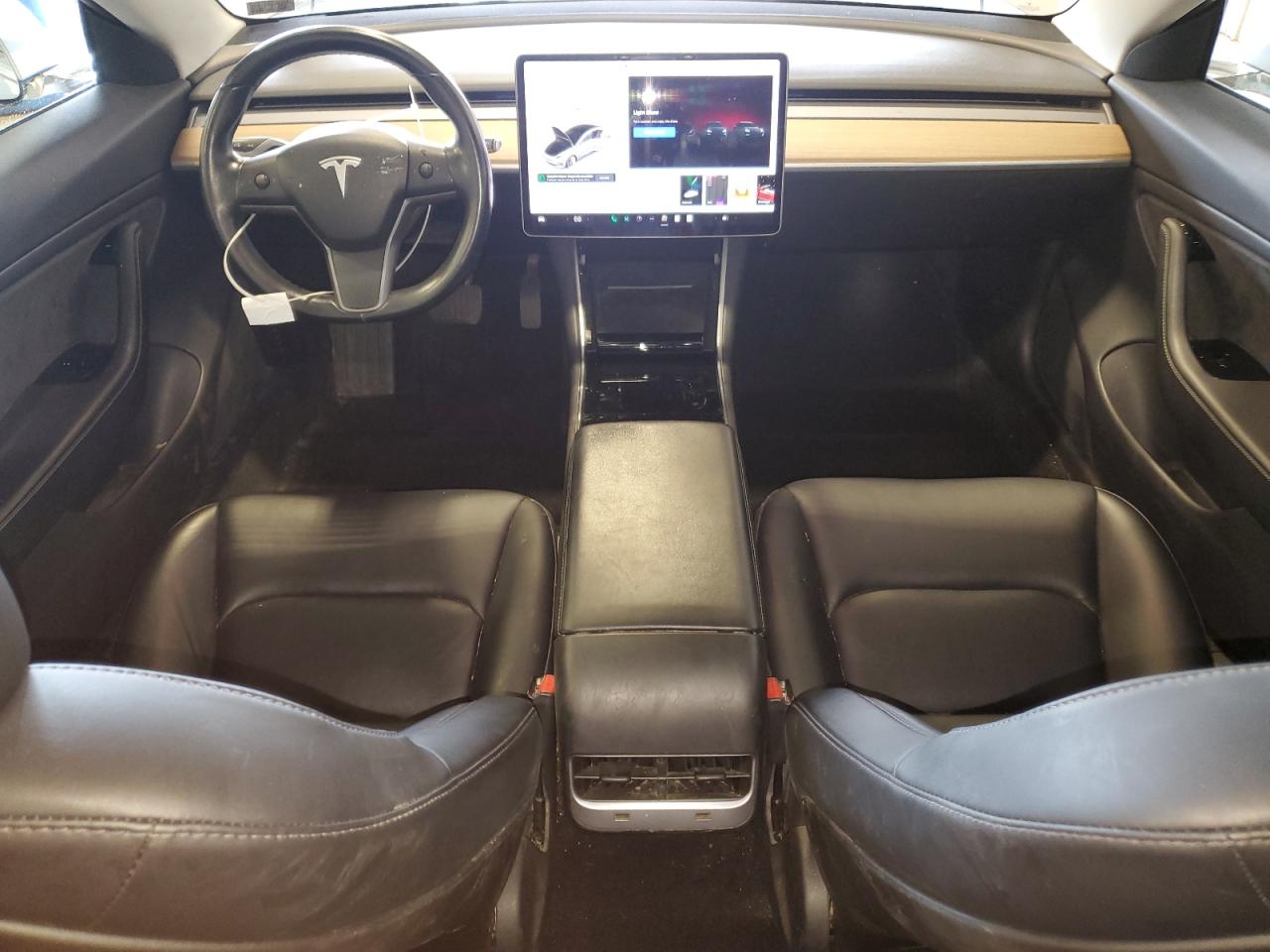 2018 Tesla Model 3 VIN: 5YJ3E1EB2JF121470 Lot: 64447215