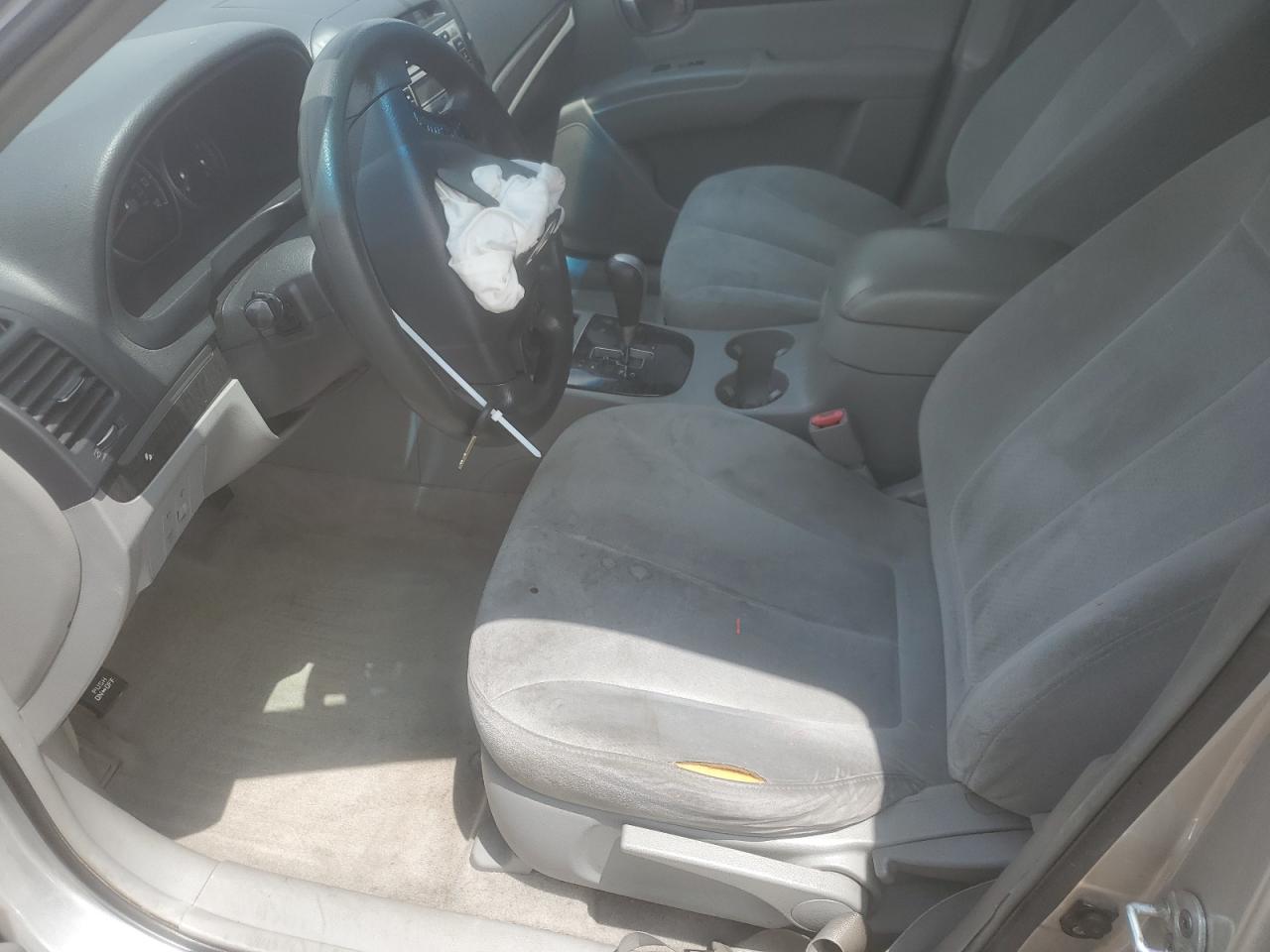 2008 Hyundai Santa Fe Gls VIN: 5NMSG73D18H170858 Lot: 65071965