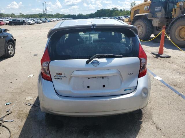  NISSAN VERSA 2014 Srebrny