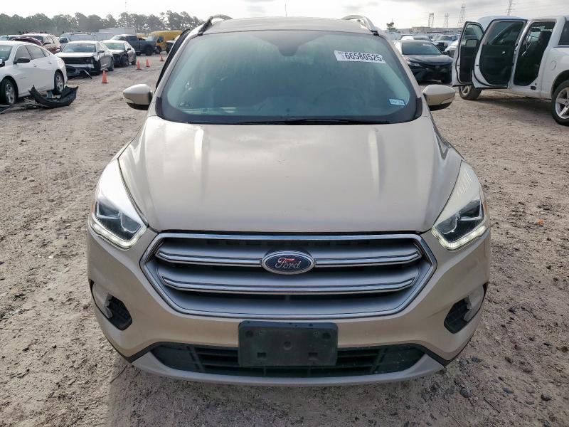  FORD ESCAPE 2017 Beżowy
