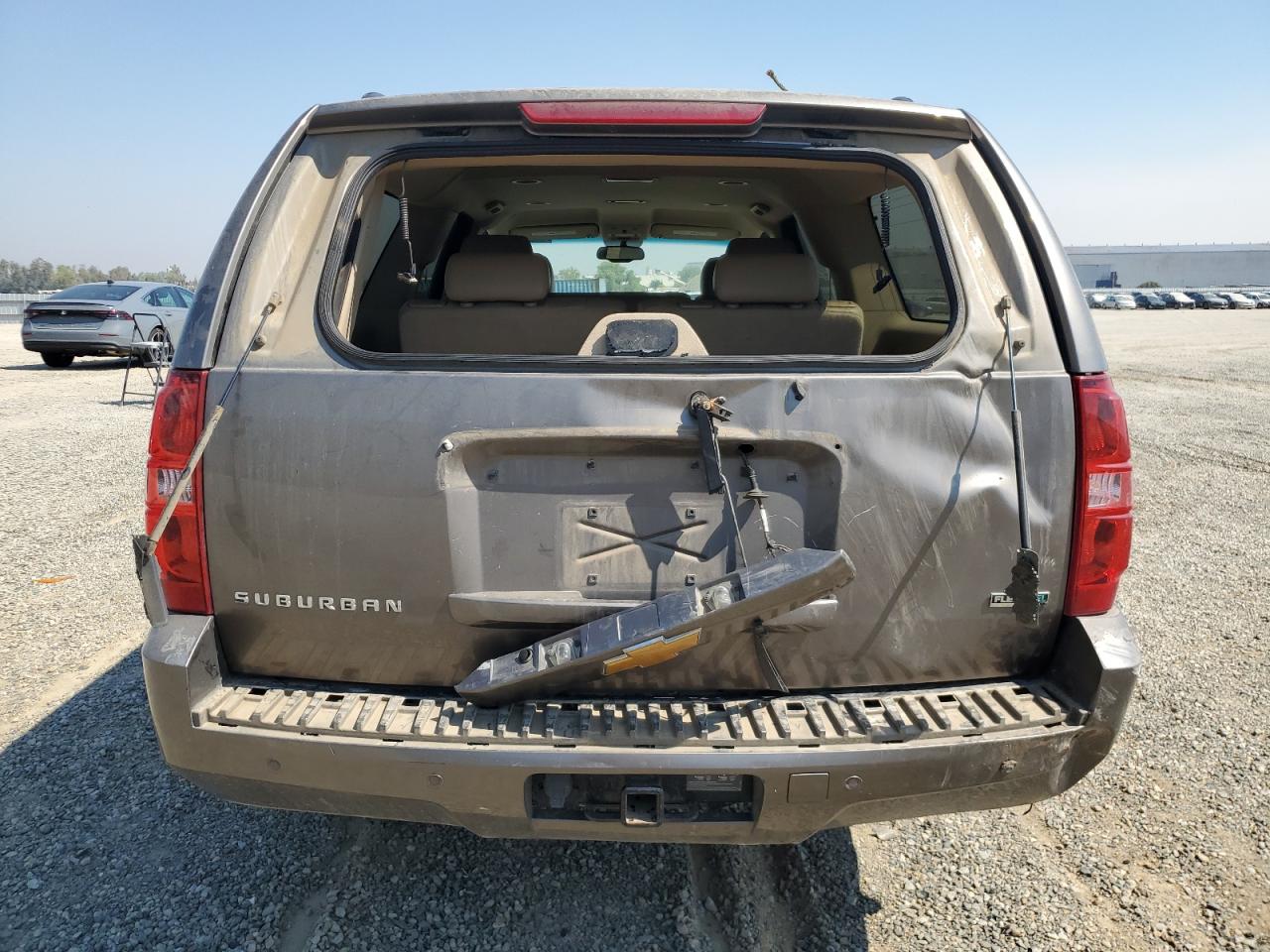 2012 Chevrolet Suburban K1500 Lt VIN: 1GNSKJE7XCR178701 Lot: 65645445