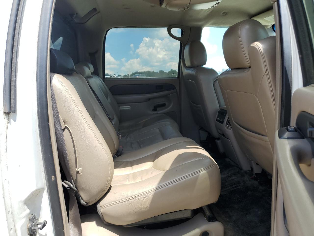 2003 Chevrolet Avalanche C1500 VIN: 3GNEC13T33G127406 Lot: 64685645