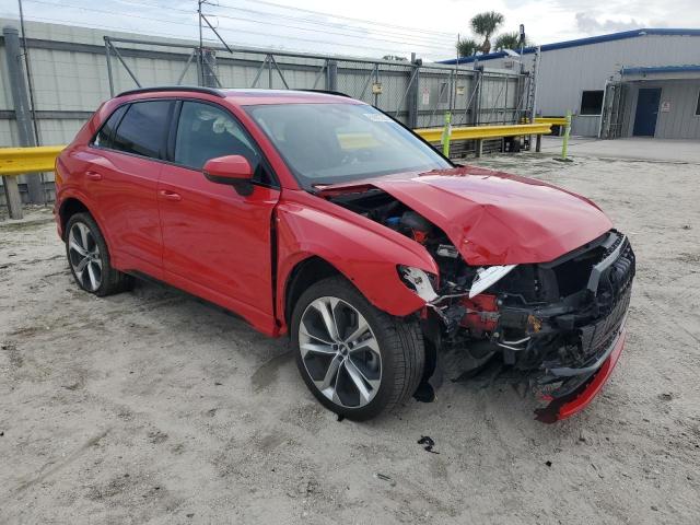 AUDI Q3 2021 Czerwony