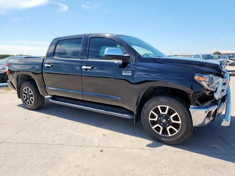  TOYOTA TUNDRA 2021 Черный
