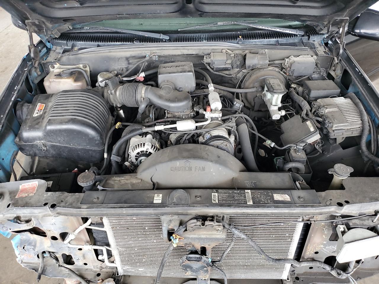 1997 Chevrolet Gmt-400 C1500 VIN: 1GCEC14M4VZ121147 Lot: 64119165