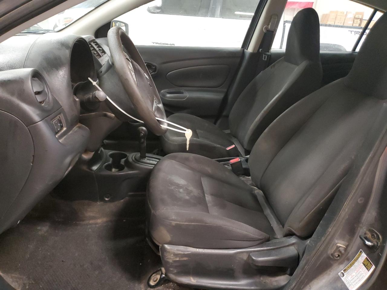 2017 Nissan Versa S VIN: 3N1CN7AP5HL84776 Lot: 63929555