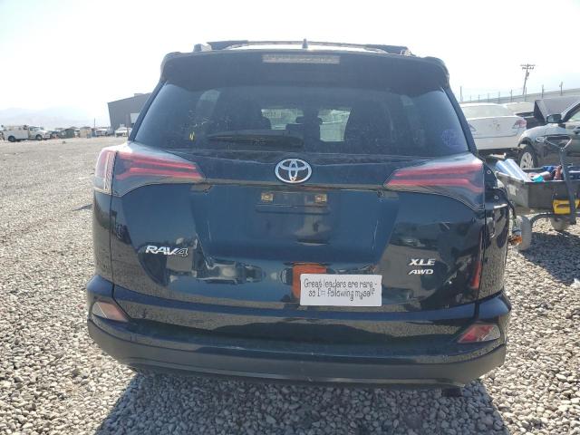  TOYOTA RAV4 2018 Granatowy