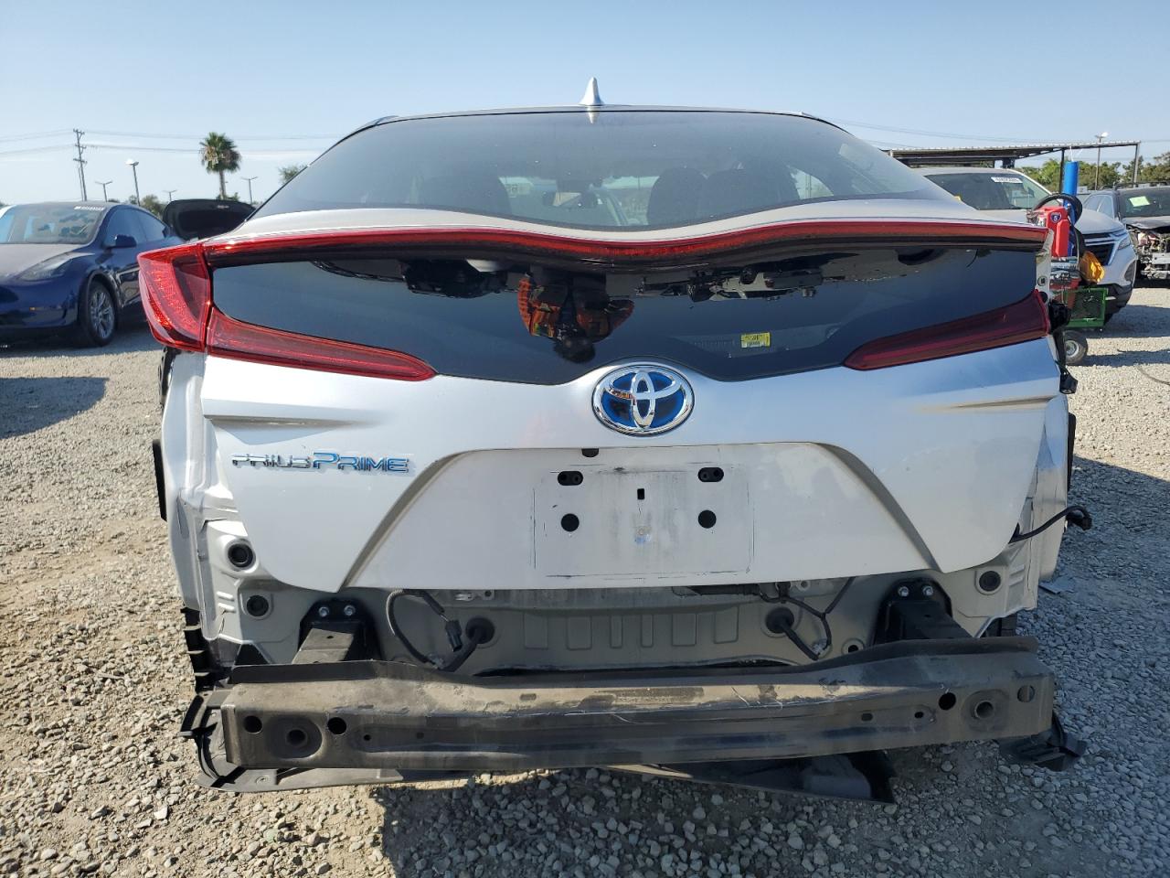 2018 Toyota Prius Prime VIN: JTDKARFP6J3096179 Lot: 65072365