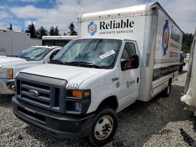 2015 Ford Econoline E350 Super Duty Cutaway Van