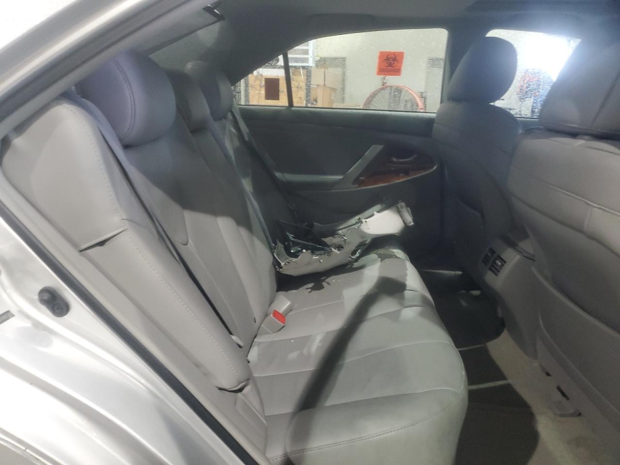 2010 Toyota Camry Base VIN: 4T1BF3EKXAU053460 Lot: 64728975