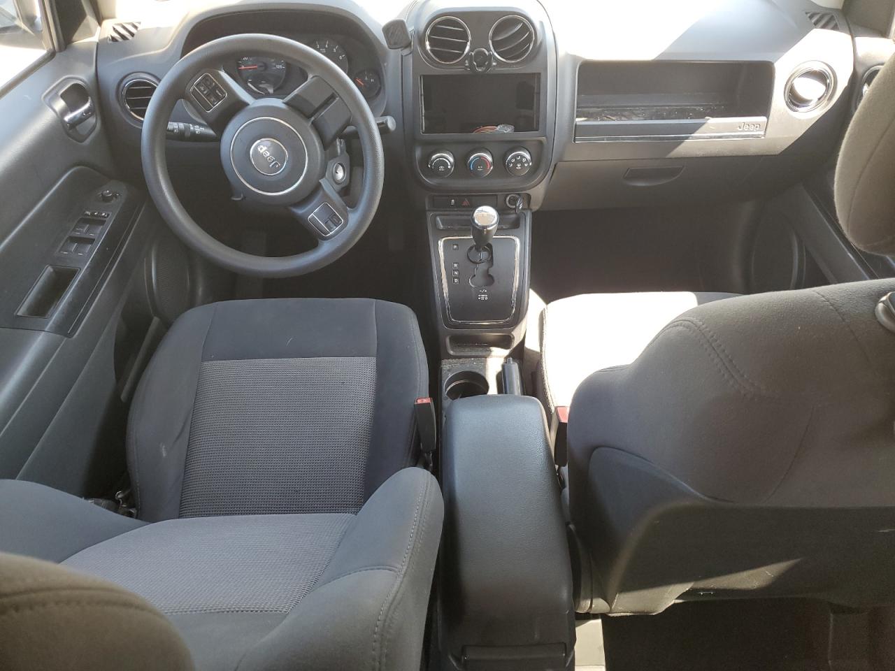 2011 Jeep Compass Sport VIN: 1J4NT1FA5BD272004 Lot: 66607995