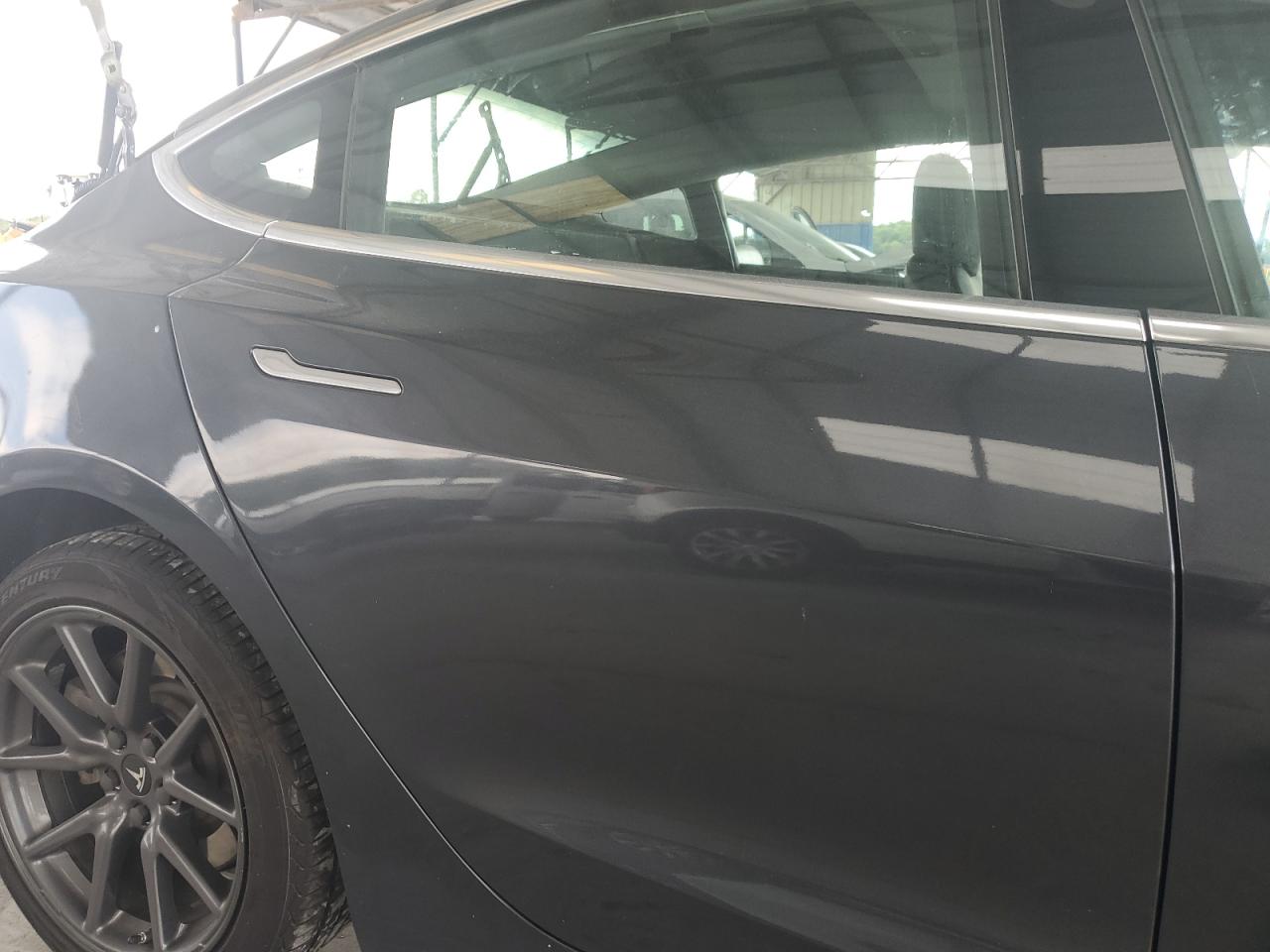 2018 Tesla Model 3 VIN: 5YJ3E1EB7JF119424 Lot: 63414375