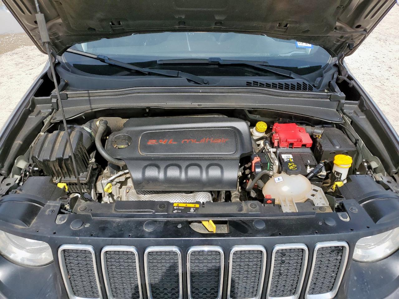 2020 Jeep Renegade Latitude VIN: ZACNJABB2LPL43122 Lot: 63582195