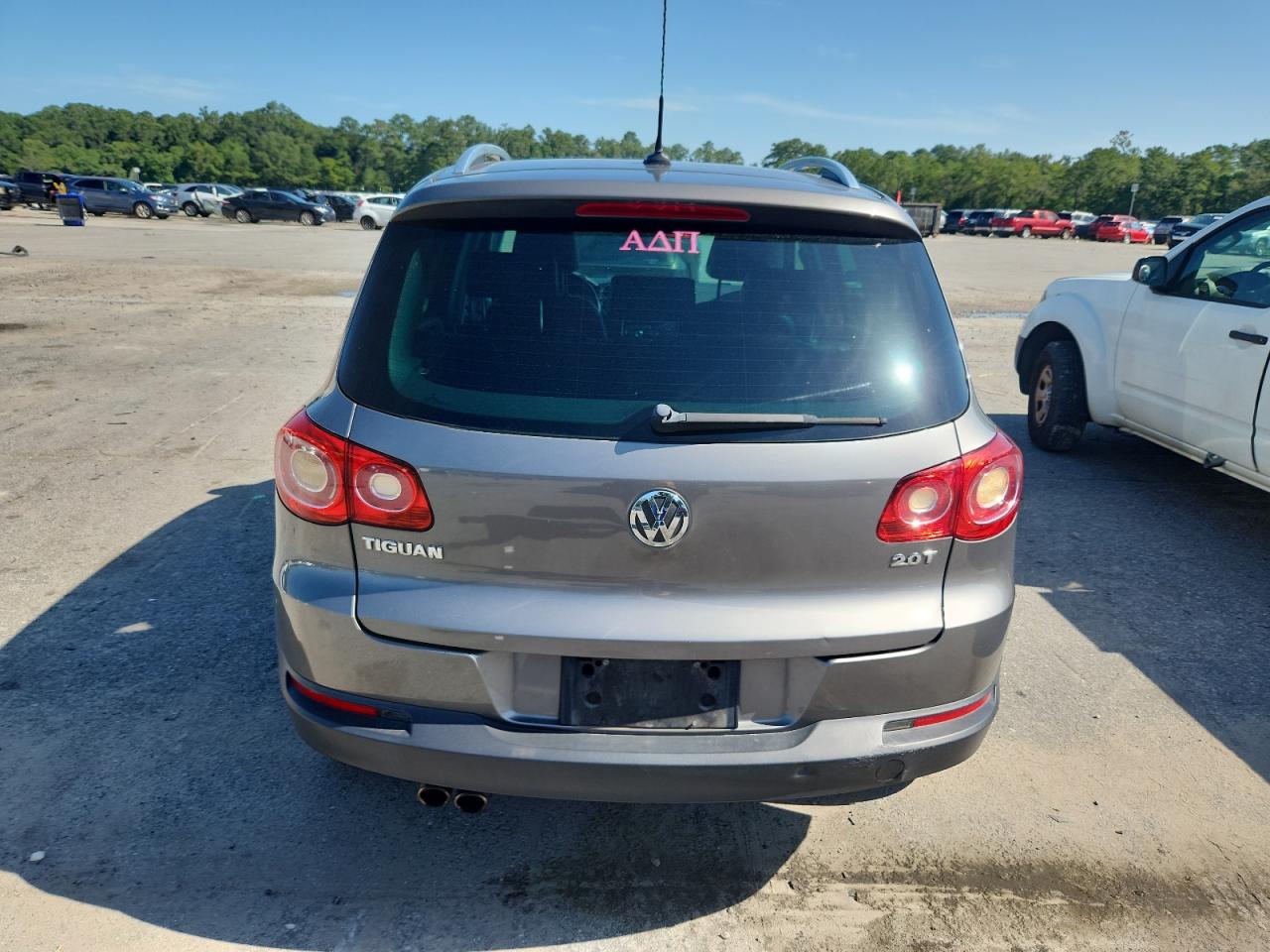 2011 Volkswagen Tiguan S VIN: WVGAV7AX9BW548553 Lot: 65383045