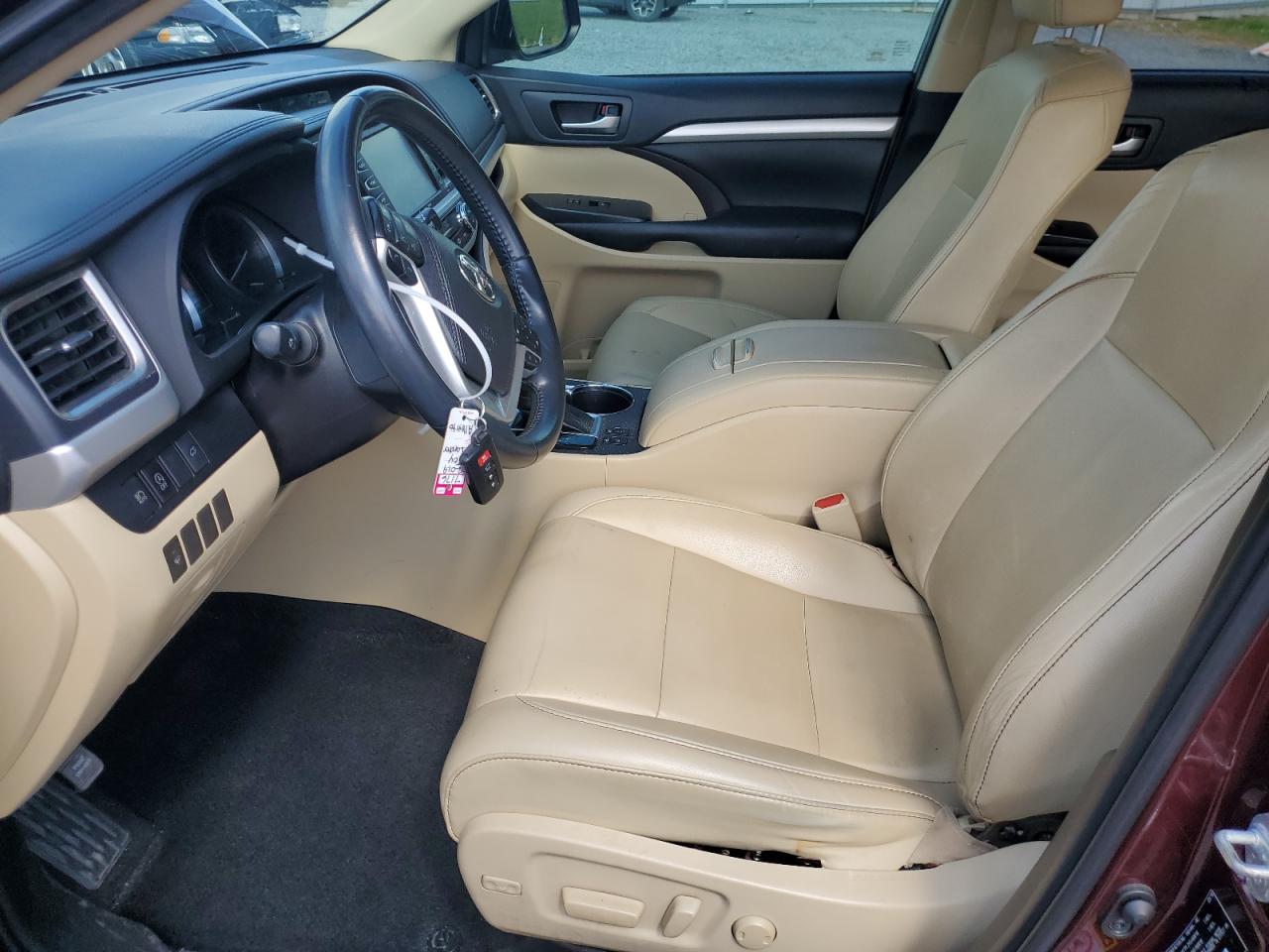 2019 Toyota Highlander Se VIN: 5TDKZRFH4KS325511 Lot: 64081495