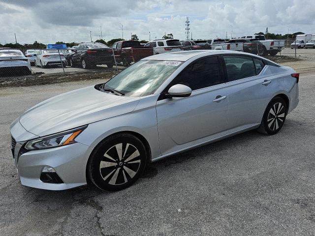  NISSAN ALTIMA 2019 Srebrny