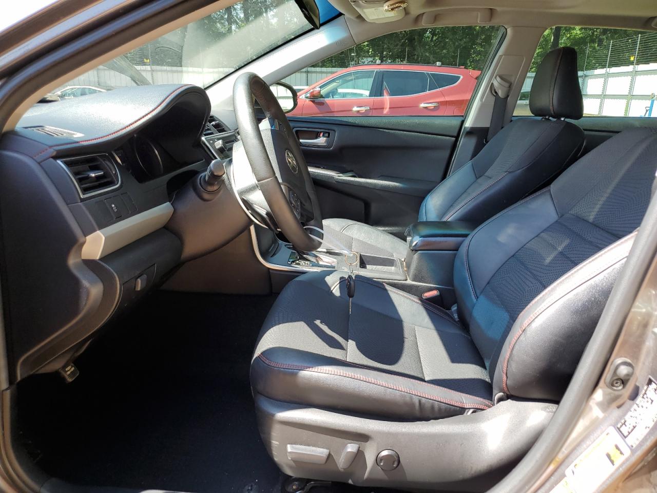 2017 Toyota Camry Le VIN: 4T1BF1FK4HU369370 Lot: 65015025