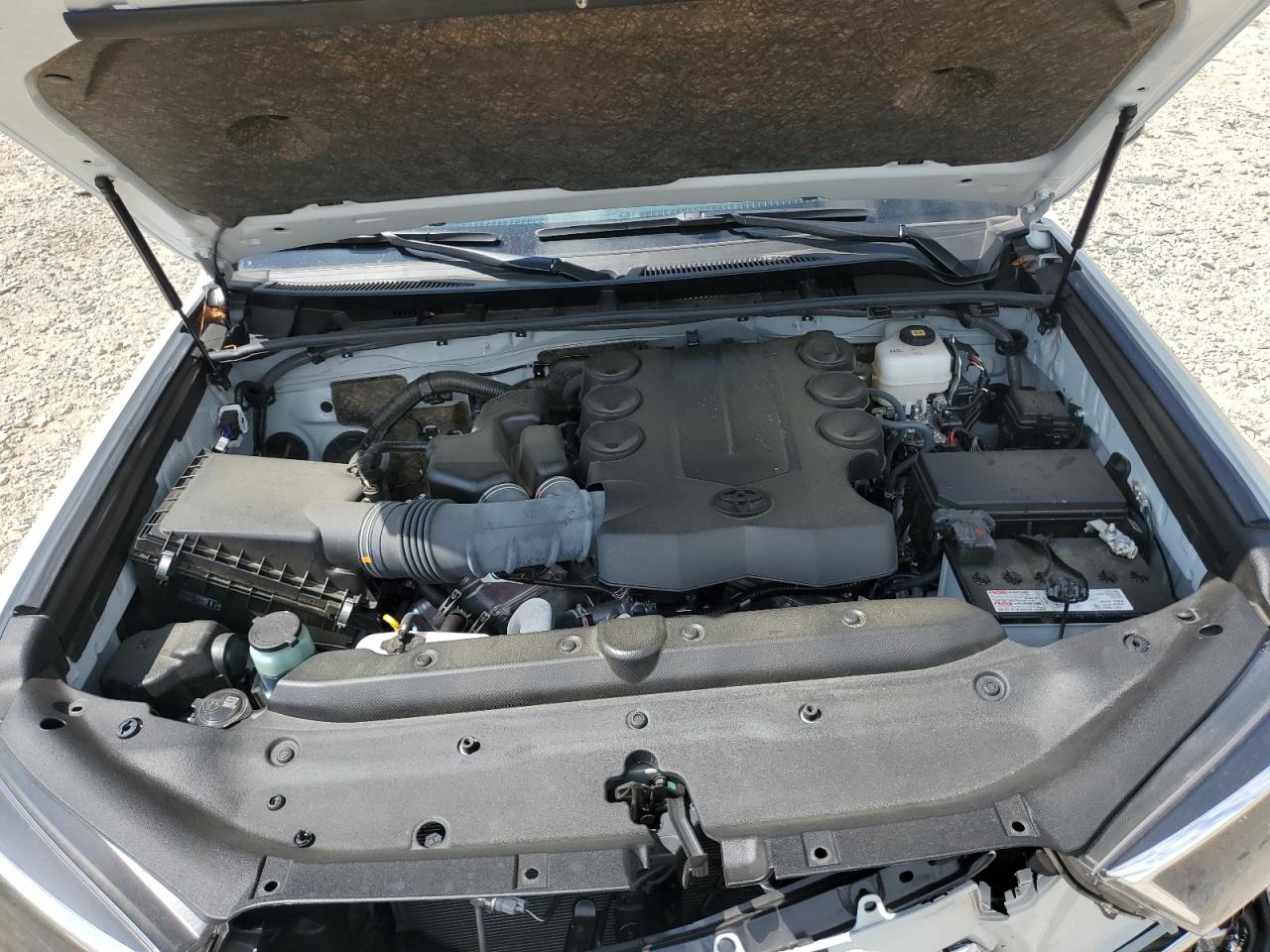 2024 Toyota 4Runner Limited VIN: JTEKU5JRXR6230898 Lot: 64800035