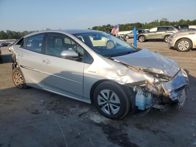  TOYOTA PRIUS 2016 Серебристый