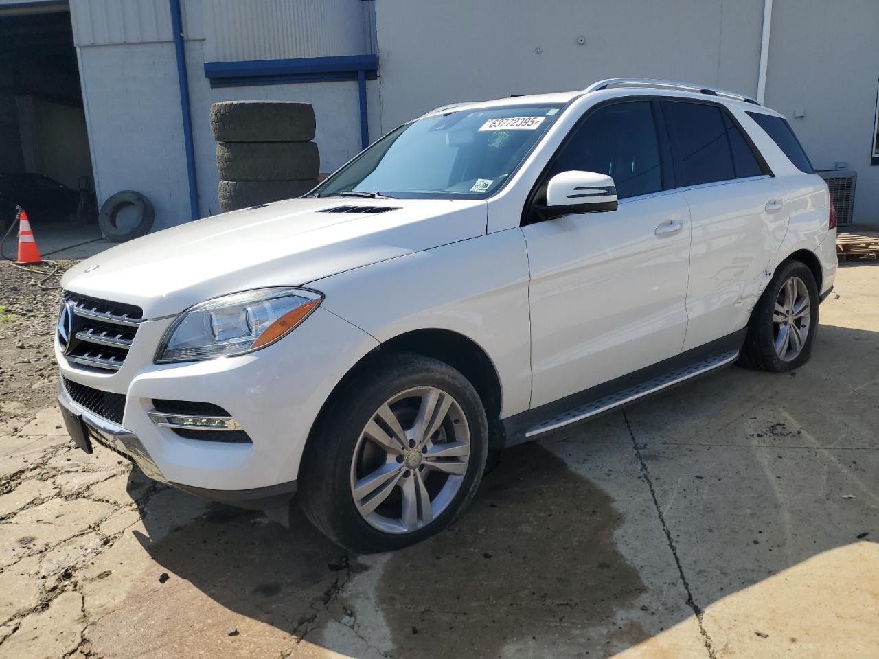 Mercedes-Benz ML 350 電動乗用車 ホワイト 電動乗用ベンツ ML350 ホワイト レッド QX-7996A 乗用カー