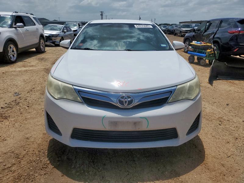  TOYOTA CAMRY 2014 Biały