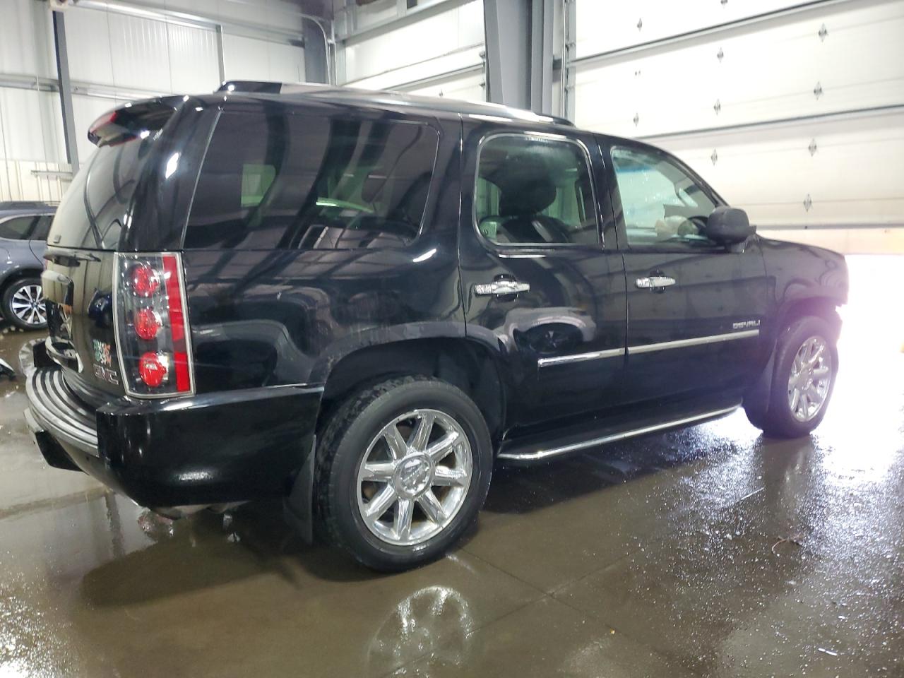 2010 GMC Yukon Denali black null flexible 1GKUKEEF9AR278130 photo #4