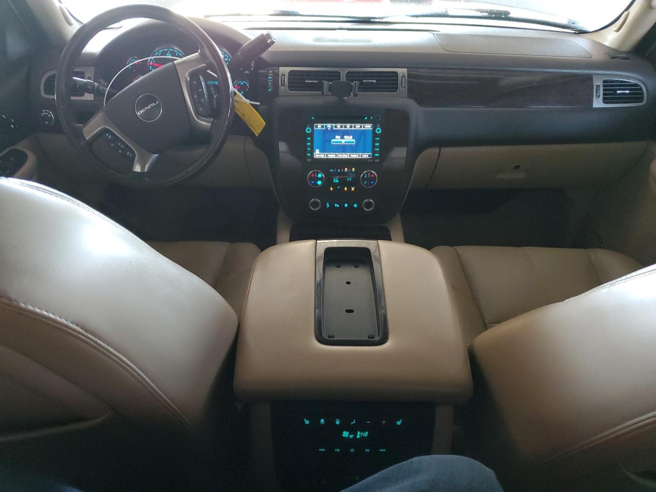 2007 GMC Yukon Denali VIN: 1GKFK63847J238225 Lot: 66112825