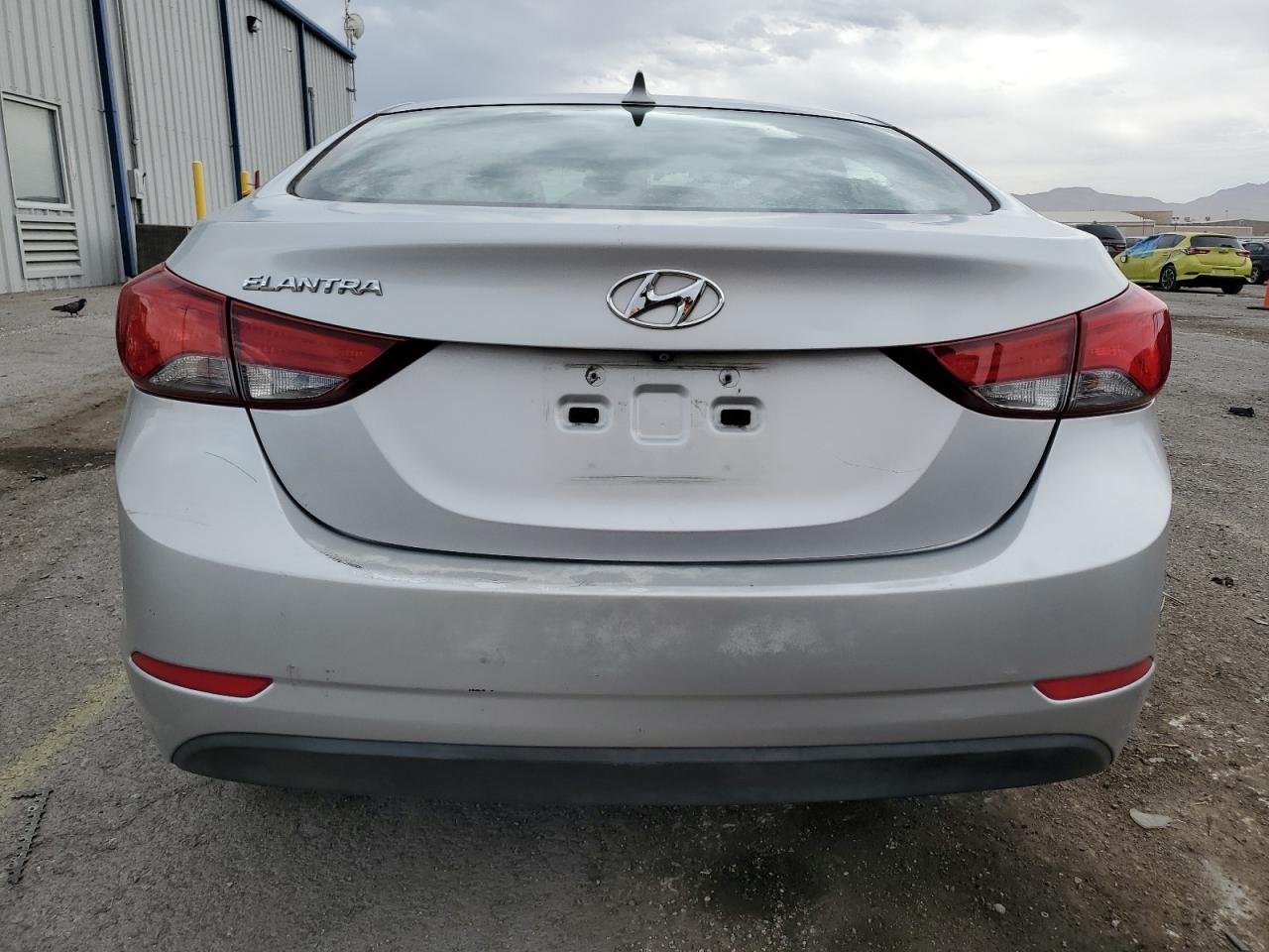 2014 Hyundai Elantra Se VIN: 5NPDH4AE5EH485693 Lot: 63270535