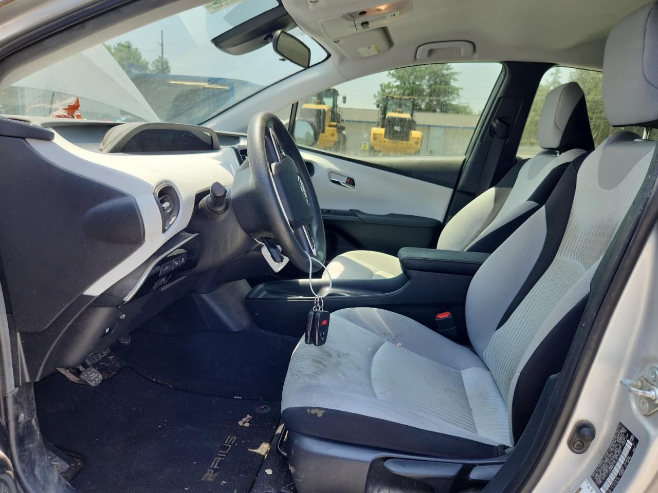 2018 Toyota Prius VIN: JTDKBRFU5J3075553 Lot: 63027415