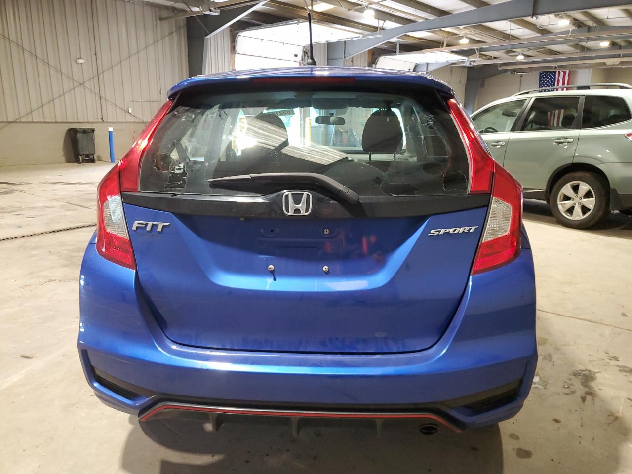 2018 Honda Fit Sport VIN: 3HGGK5H68JM707751 Lot: 65210345