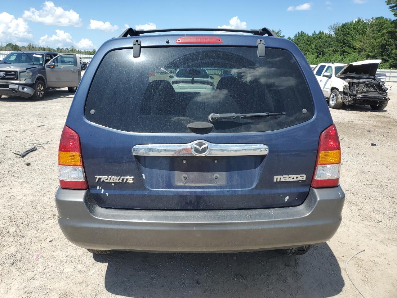4f2yz04163km43354 4F2YZ04163KM43354 2003 Mazda Tribute Lx