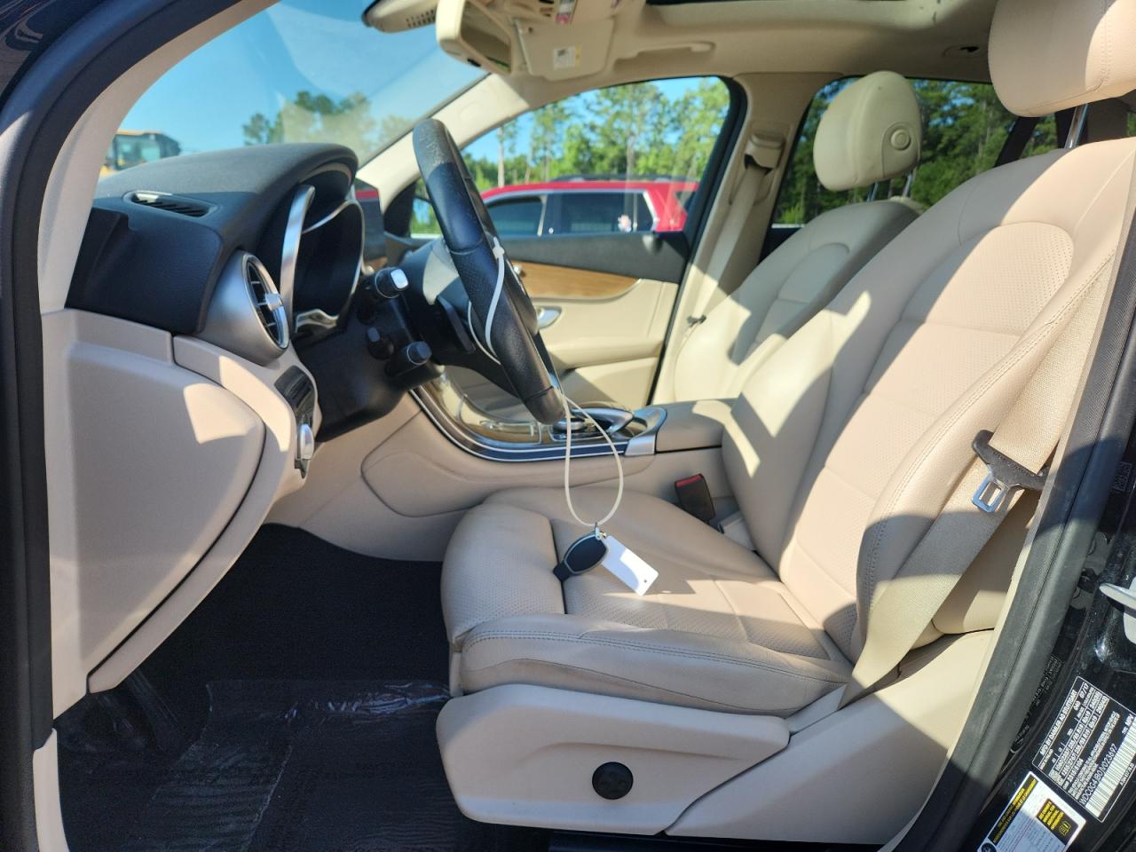 2018 Mercedes-Benz Glc 300 VIN: WDC0G4JB0JV023697 Lot: 63117435