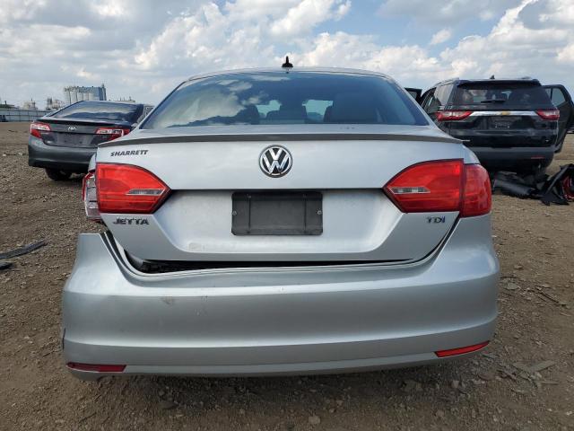 VOLKSWAGEN JETTA 2012 Srebrny