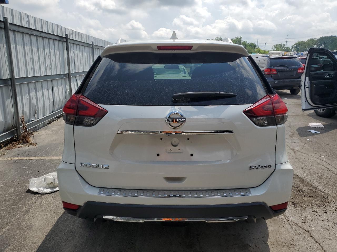 2018 Nissan Rogue S VIN: KNMAT2MV6JP554875 Lot: 65044825
