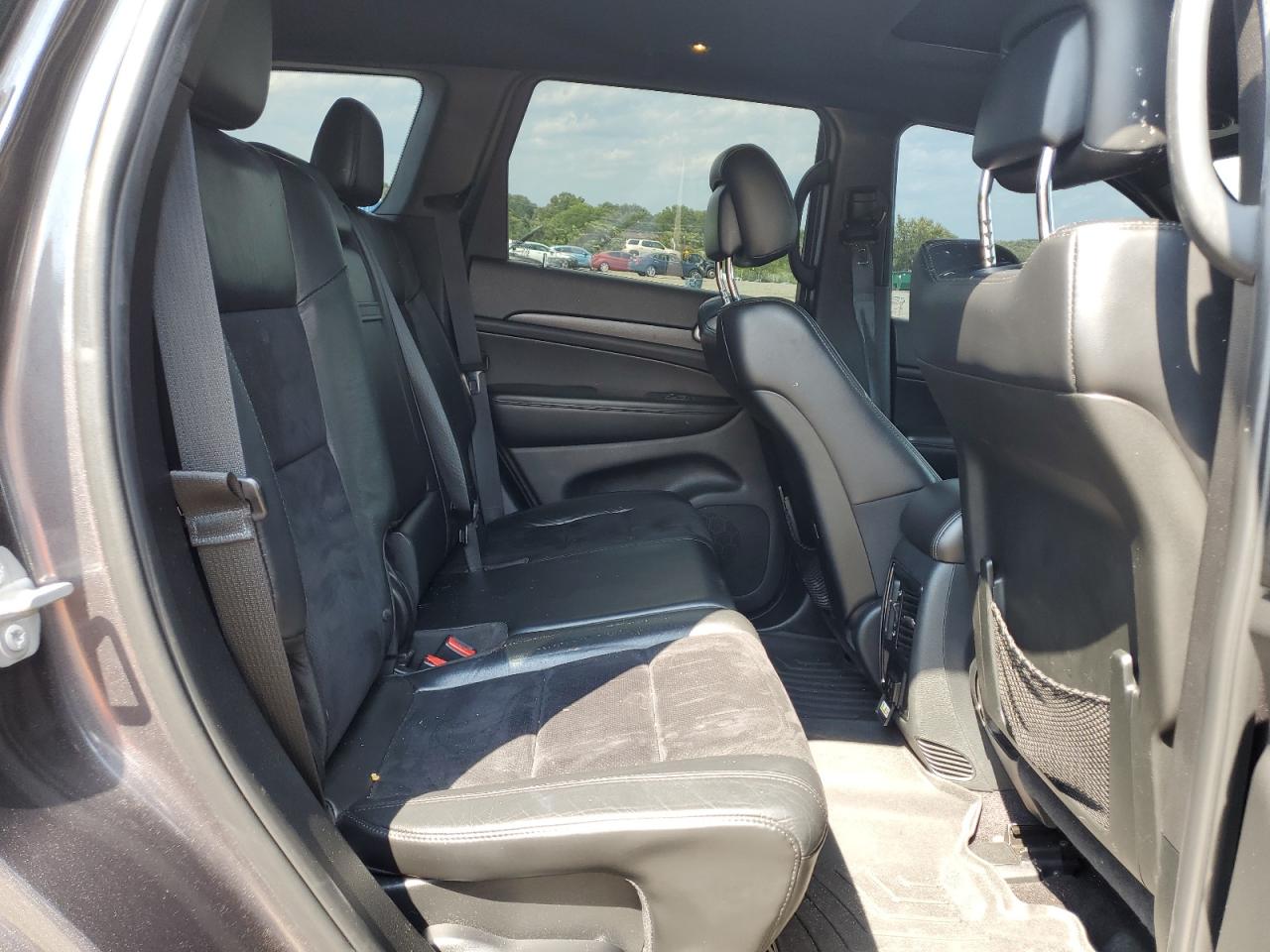 2018 Jeep Grand Cherokee Laredo VIN: 1C4RJFAG3JC319427 Lot: 64990775